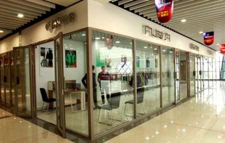 公司董事長(zhǎng)施清島先生榮獲“市場(chǎng)30周年突出貢獻(xiàn)獎(jiǎng)”